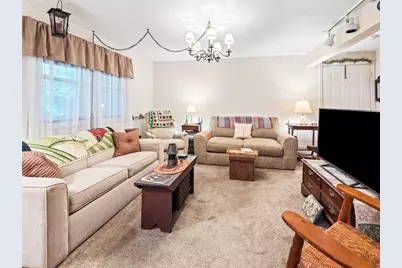 75 Huntoon Memorial Hwy #2-2, Leicester, MA 01524 - Photo 1