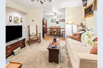 75 Huntoon Memorial Hwy #2-2, Leicester, MA 01524 - Photo 3