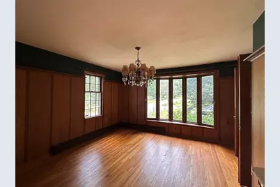 4 Windsor St, Chelmsford, MA 01824 - Photo 5