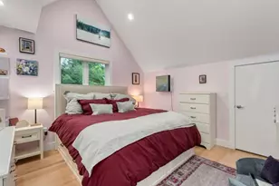 14 Brook Ave, Waltham, MA 02453 - Photo 21