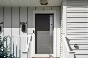 14 Brook Ave, Waltham, MA 02453 - Photo 37