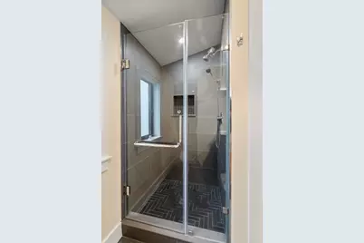 14 Brook Ave #2, Waltham, MA 02453 - Photo 25