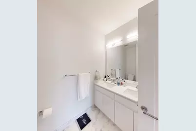 45 W 3rd St #329, Boston, MA 02127 - Photo 15