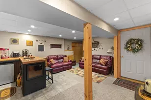 10 Fairfield Dr, Dudley, MA 01571 - Photo 31