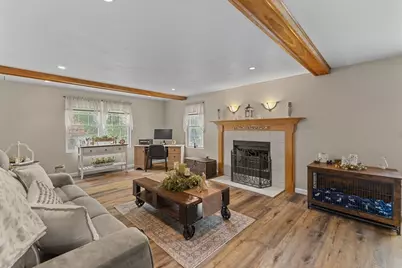 10 Fairfield Drive, Dudley, MA 01571 - Photo 9