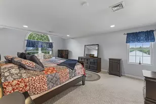 10 Fairfield Dr, Dudley, MA 01571 - Photo 21