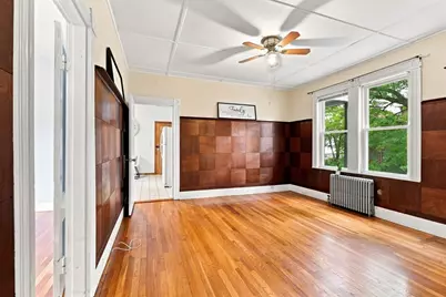 13 Welsh St, Malden, MA 02148 - Photo 29
