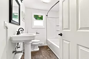 10 Freeman St, North Attleboro, MA 02763 - Photo 23