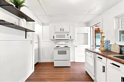 31 Perkins St, Quincy, MA 02169 - Photo 5