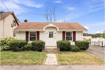 31 Perkins St, Quincy, MA 02169 - Photo 1
