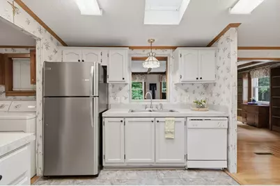 33 Bayberry Drive, Gardner, MA 01440 - Photo 5