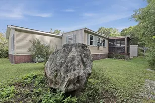 33 Bayberry Dr, Gardner, MA 01440 - Photo 25