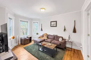 593 Centre St, Boston, MA 02130 - Photo 9