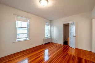 24 Montvale St, Boston, MA 02131 - Photo 9