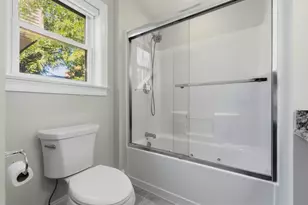 375 Border St, Boston, MA 02128 - Photo 25
