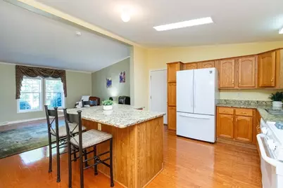 307 Green, Middleborough, MA 02346 - Photo 5