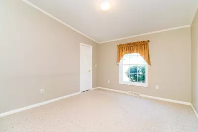 307 Green, Middleborough, MA 02346 - Photo 19