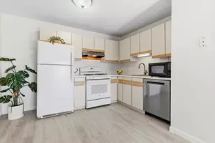 24 Kenmar Dr, Billerica, MA 01821 - Photo 5