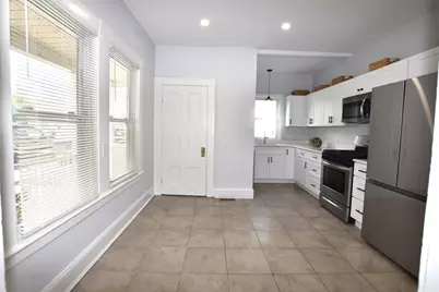 27-29 Highland St, Waltham, MA 02453 - Photo 5
