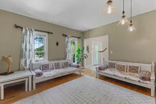 8 Karen Ln, Milford, MA 01757 - Photo 11