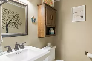 2 Horseshoe Ln, Hamilton, MA 01982 - Photo 23