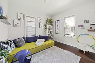 27 Whitten St, Boston, MA 02122 - Photo 15