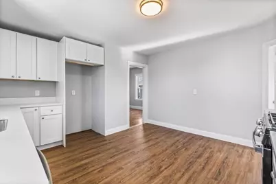 267-269 Farrington St #2, Quincy, MA 02170 - Photo 5