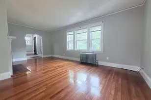 1639 Washington St, Newton, MA 02465 - Photo 5