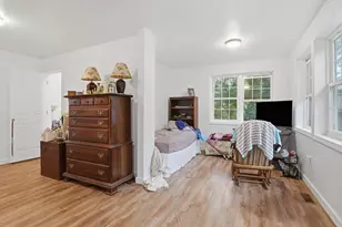 47 Pine Hill Rd, Worcester, MA 01604 - Photo 13