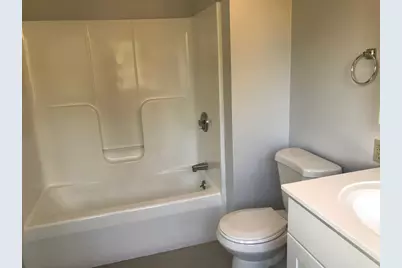 18 Westwood Street #18, Newton, MA 02465 - Photo 9