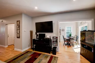 658 Massachusetts Ave #3, Lunenburg, MA 01462 - Photo 9