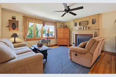 3 Cornell Drive, Milford, MA 01757 - Photo 5