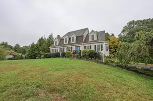 25 Autumn Rd, Wrentham, MA 02093 - Photo 1