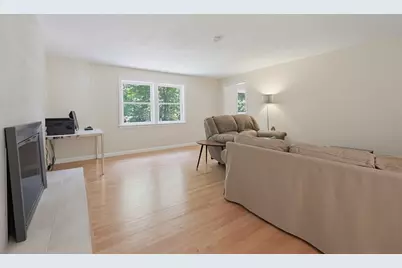71 Carpenter Rd, Walpole, MA 02081 - Photo 5