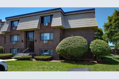 6 Hallmark Gdns #9, Burlington, MA 01876 - Photo 1
