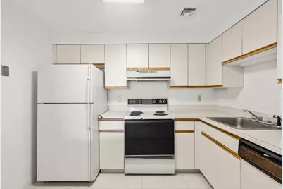 50 Watertown Street #402, Watertown, MA 02472 - Photo 9