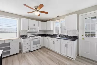 3-5 Hamar Dr, Agawam, MA 01030 - Photo 5