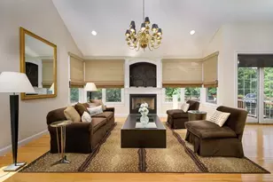 69 Carriage Hill Cir, Southborough, MA 01772 - Photo 5