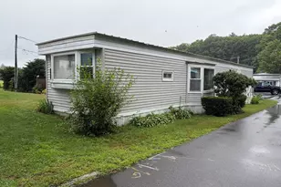 139 W, Hatfield, MA 01038 - Photo 1