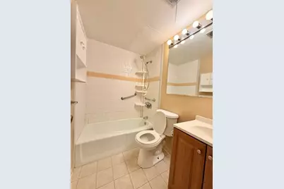573 Broad St #128, Weymouth, MA 02189 - Photo 9