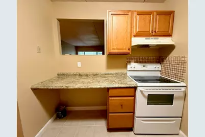 573 Broad St #128, Weymouth, MA 02189 - Photo 5