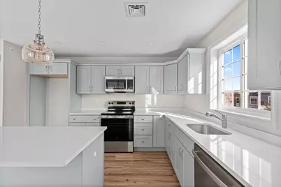 393 Court St #5, Plymouth, MA 02360 - Photo 1