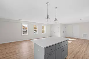 393 Court St, Plymouth, MA 02360 - Photo 9