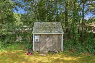 62 Purchase St, Carver, MA 02330 - Photo 11