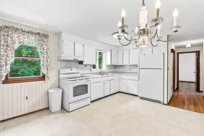 62 Purchase St, Carver, MA 02330 - Photo 19
