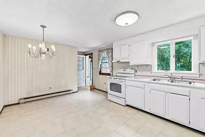 62 Purchase St, Carver, MA 02330 - Photo 21