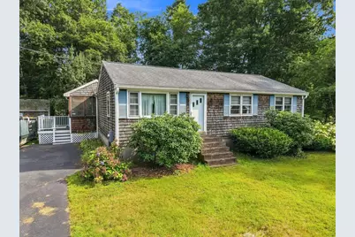 62 Purchase St, Carver, MA 02330 - Photo 1