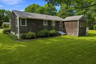 62 Purchase St, Carver, MA 02330 - Photo 5