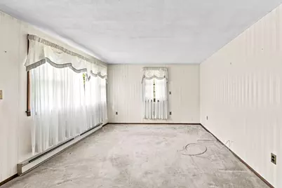 62 Purchase St, Carver, MA 02330 - Photo 15