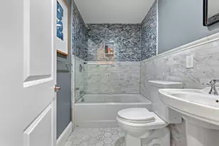 23 Bay State Rd, Boston, MA 02215 - Photo 19